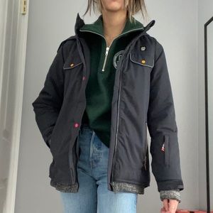 YOUTH ORAGE SKI JACKET EUC in dark navy blue.
